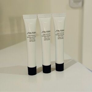 Shiseido Vital Perfection Uplifting and Firming Eye Cream 15ml